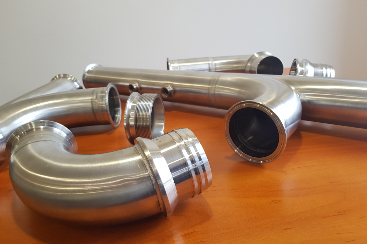 316 Stainless Steel piping and 304 Ductwork | Breffni Air Unlimited